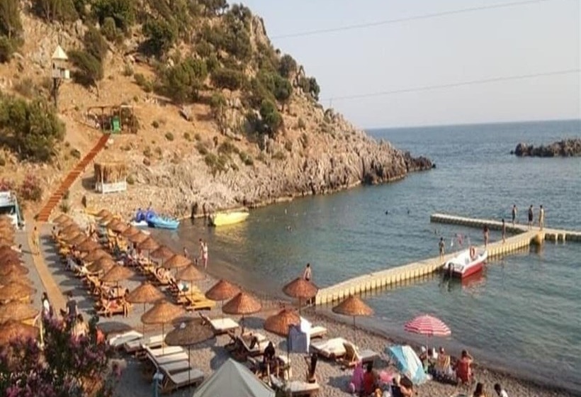 مسافرخانه Rivaesta Butik Hotel   Adults Only