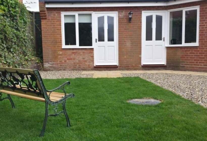 簡易ホテル The Butchers Arms Freehouse