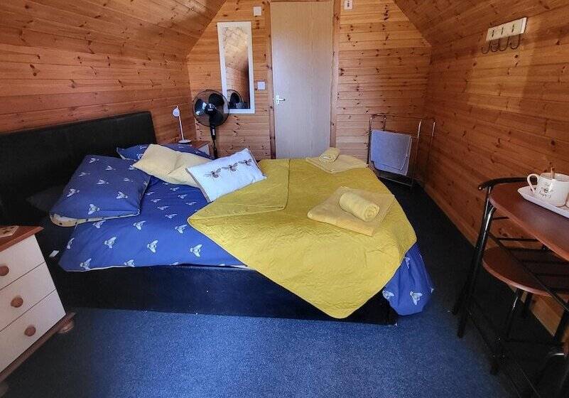 פונדק The Butchers Arms Freehouse