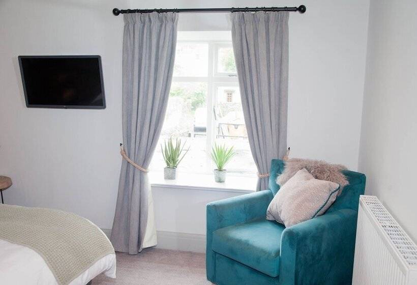 مسافرخانه The Devonshire Arms