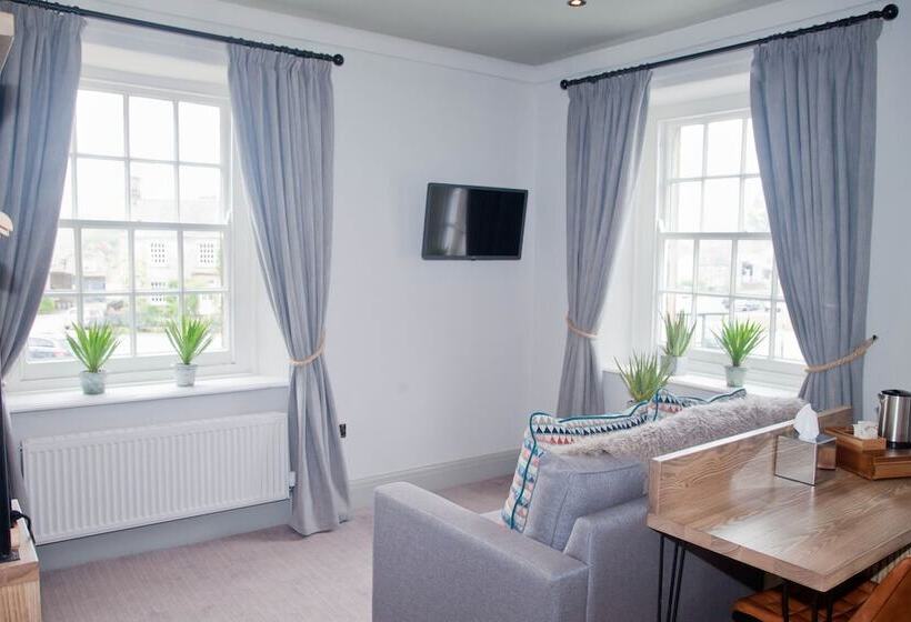 مسافرخانه The Devonshire Arms