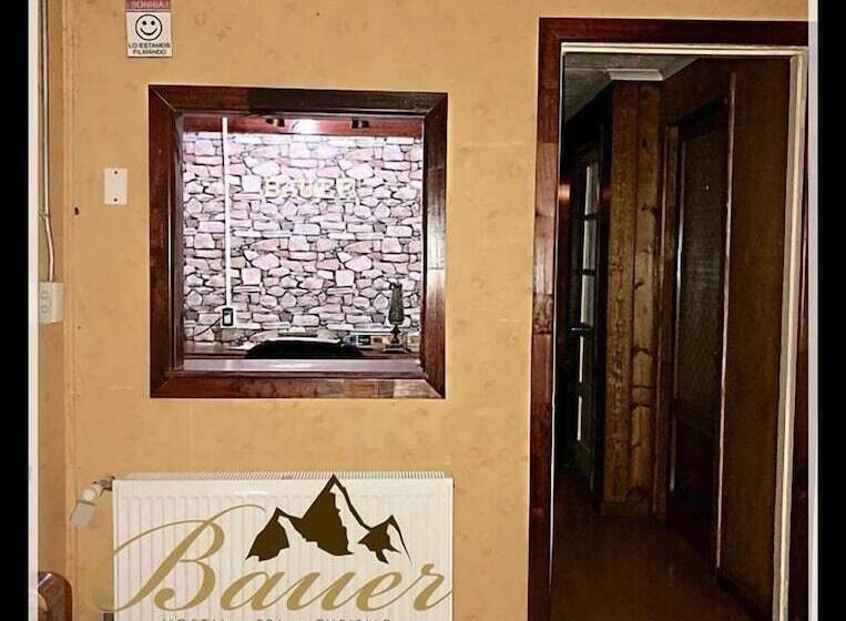 Hostal Bauer Centro