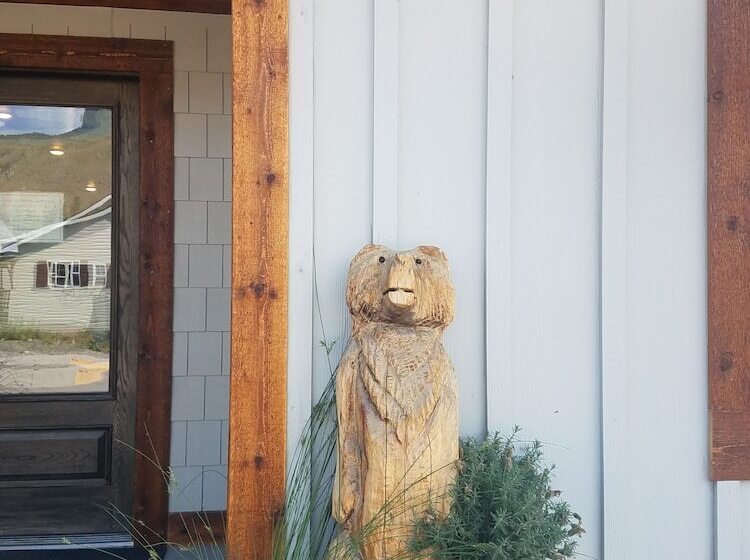 فندق 406 Lodge At Yellowstone