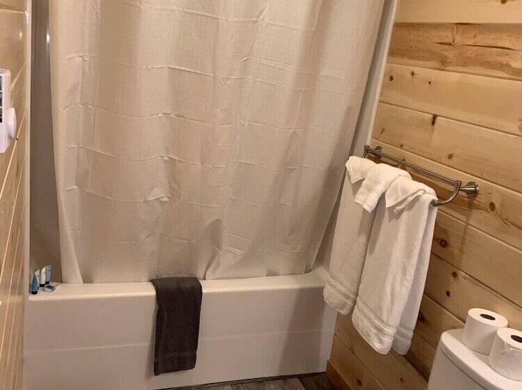 فندق 406 Lodge At Yellowstone