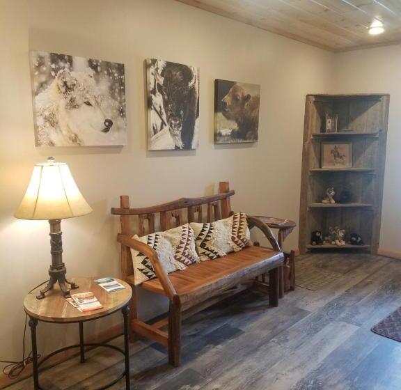 فندق 406 Lodge At Yellowstone