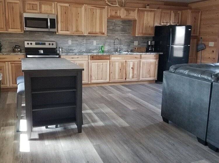 فندق 406 Lodge At Yellowstone