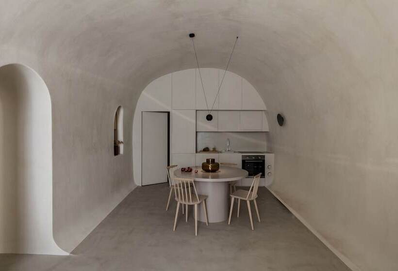 هتل Aesthesis Boutique Villas Fira