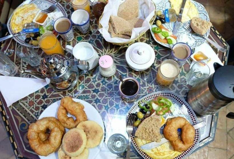 هتل Amoudou Lodge Camp