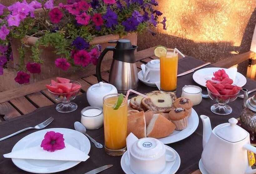 هتل Amoudou Lodge Camp