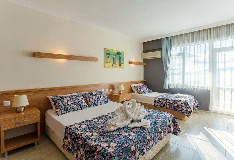 Отель Aqua Nina