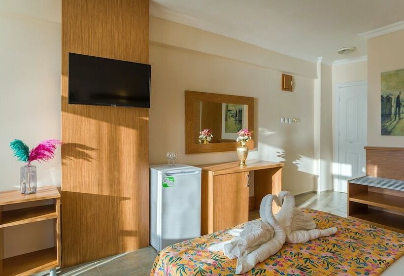 Отель Aqua Nina