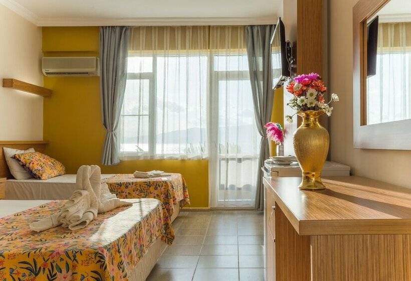 Отель Aqua Nina