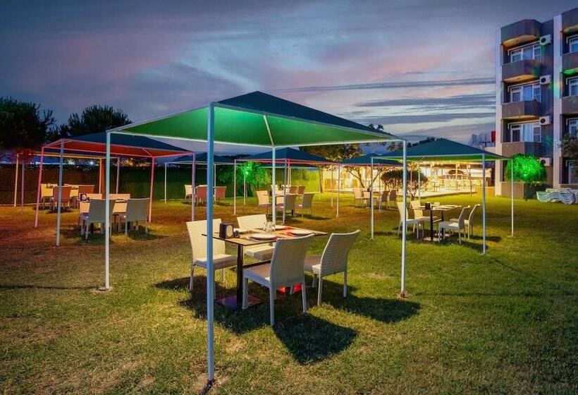 Отель Aqua Nina