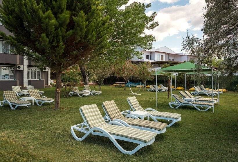 Отель Aqua Nina