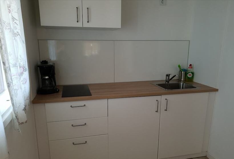 ホテル Askeviks Camping & Stugor