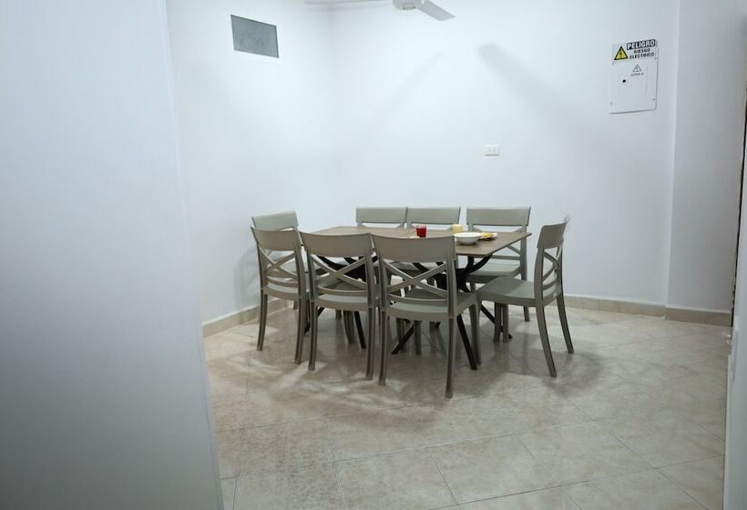 酒店 Ayenda Torre 2