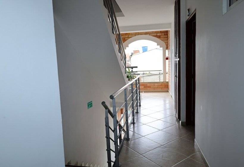 酒店 Ayenda Torre 2