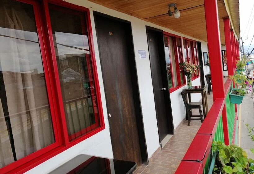 هتل El Balcón De La Villa