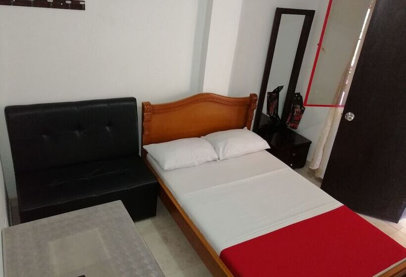 هتل El Balcón De La Villa