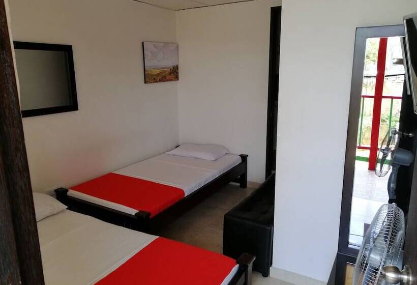 هتل El Balcón De La Villa