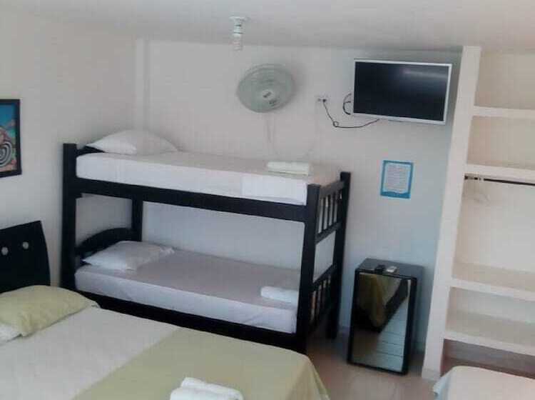 בית מלון כפרי Brisas Del Mar