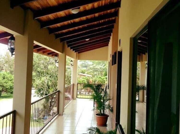 בית מלון כפרי Cabinas Ledezma