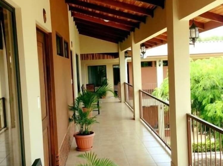 בית מלון כפרי Cabinas Ledezma