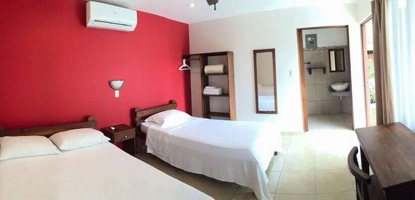 בית מלון כפרי Cabinas Ledezma