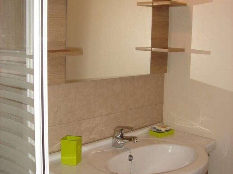 فندق Camping Frédéric Mistral