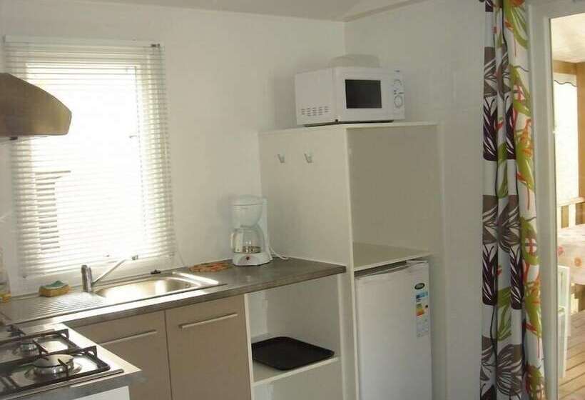 فندق Camping Frédéric Mistral