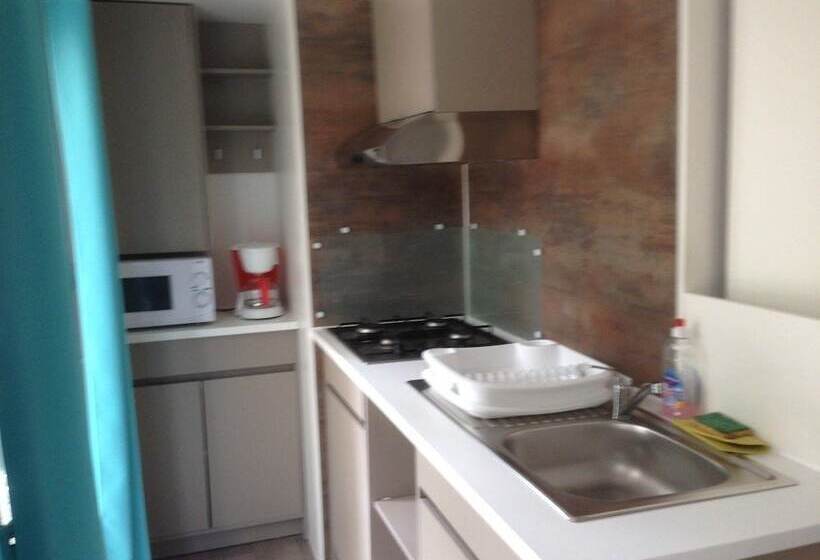 فندق Camping Frédéric Mistral