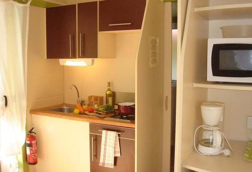 فندق Camping Frédéric Mistral