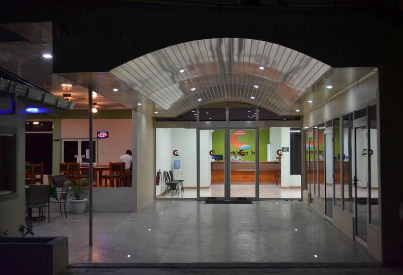 هتل Caribbean Inn