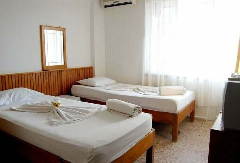 בית מלון כפרי Cavdar