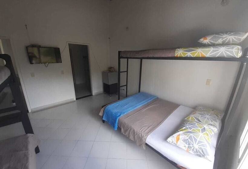 فندق Centro Vacacional Casa Blanca