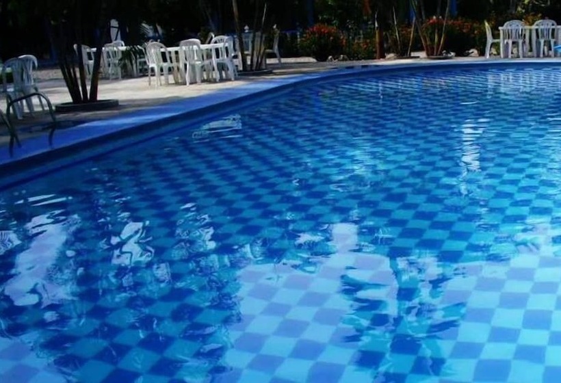 Отель Centro Vacacional Maria Dayana