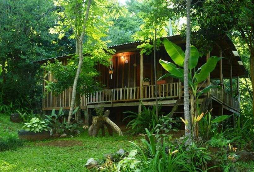 ホテル Coati Lodge