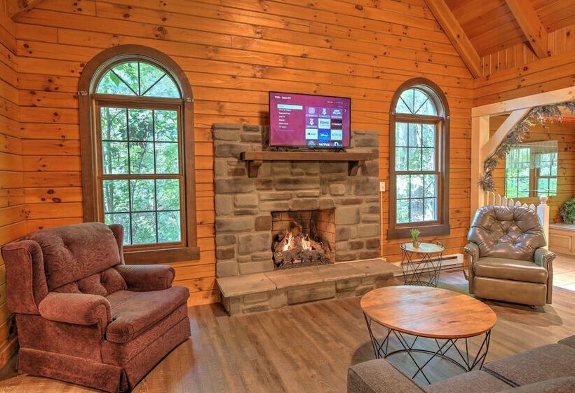 فندق Cricket Hill Lodge & Cabins