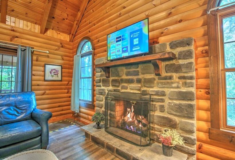 فندق Cricket Hill Lodge & Cabins