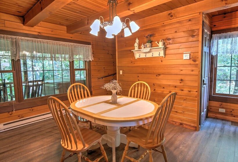 فندق Cricket Hill Lodge & Cabins