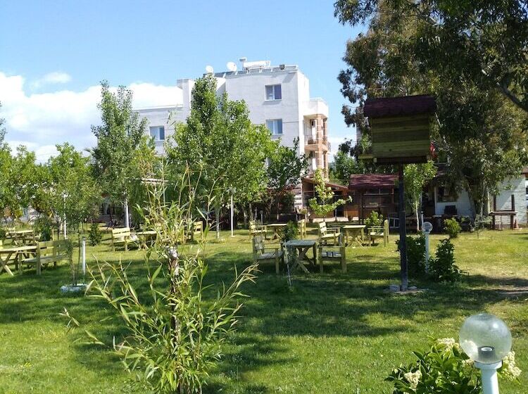 בית מלון כפרי Deniz Kizi