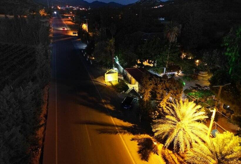 فندق Dort Mevsim Evi