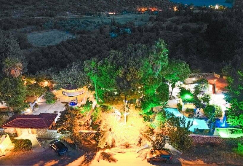 فندق Dort Mevsim Evi