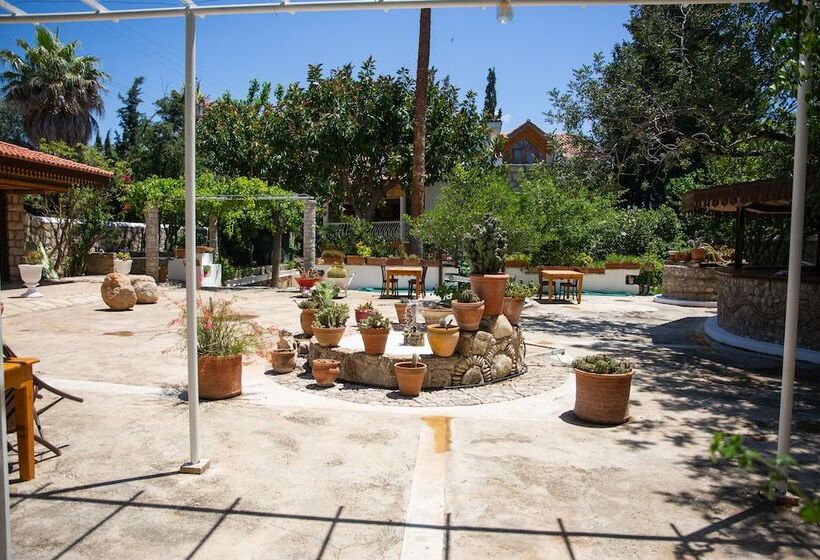 فندق Dort Mevsim Evi