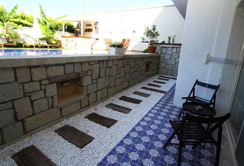 ホテル Duman Boutique