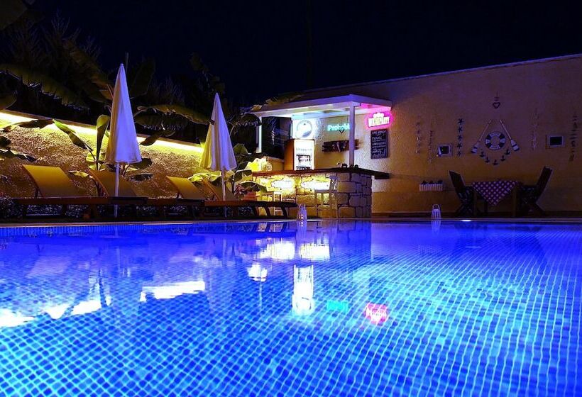 ホテル Duman Boutique