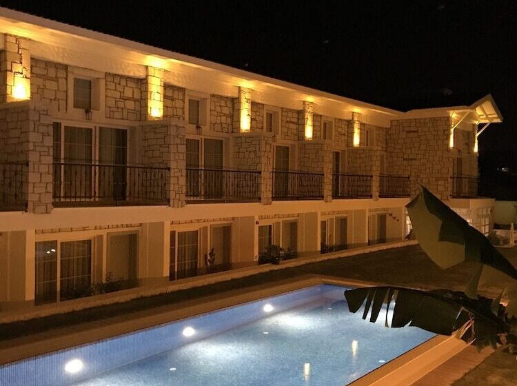 ホテル Duman Boutique