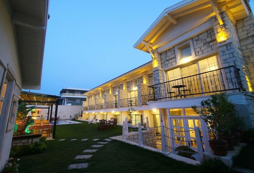 ホテル Duman Boutique