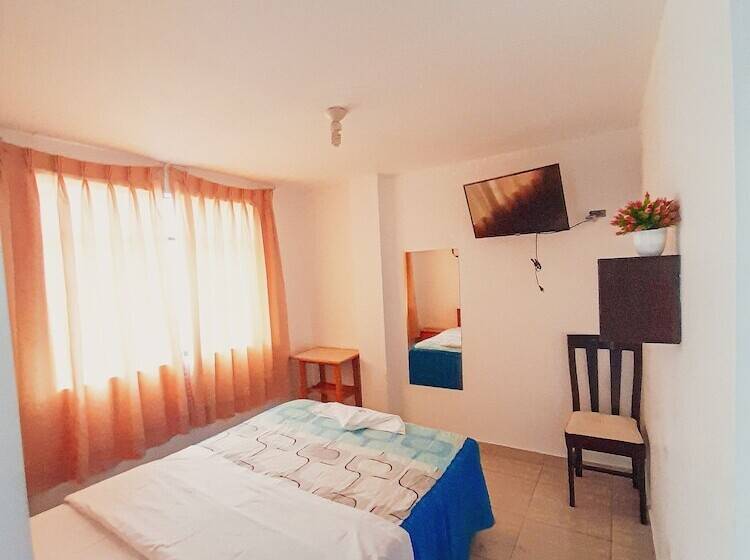 هتل Estrella Marina