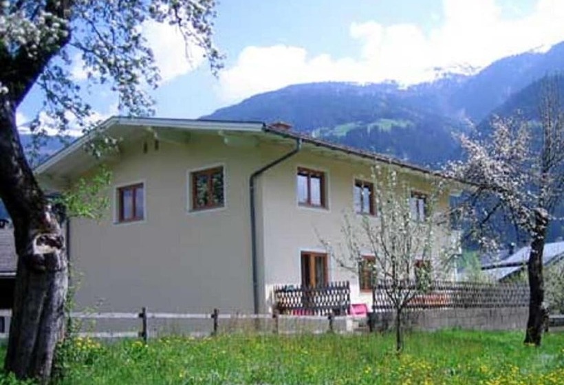 בית מלון כפרי Ferienhaus Stoanerhof